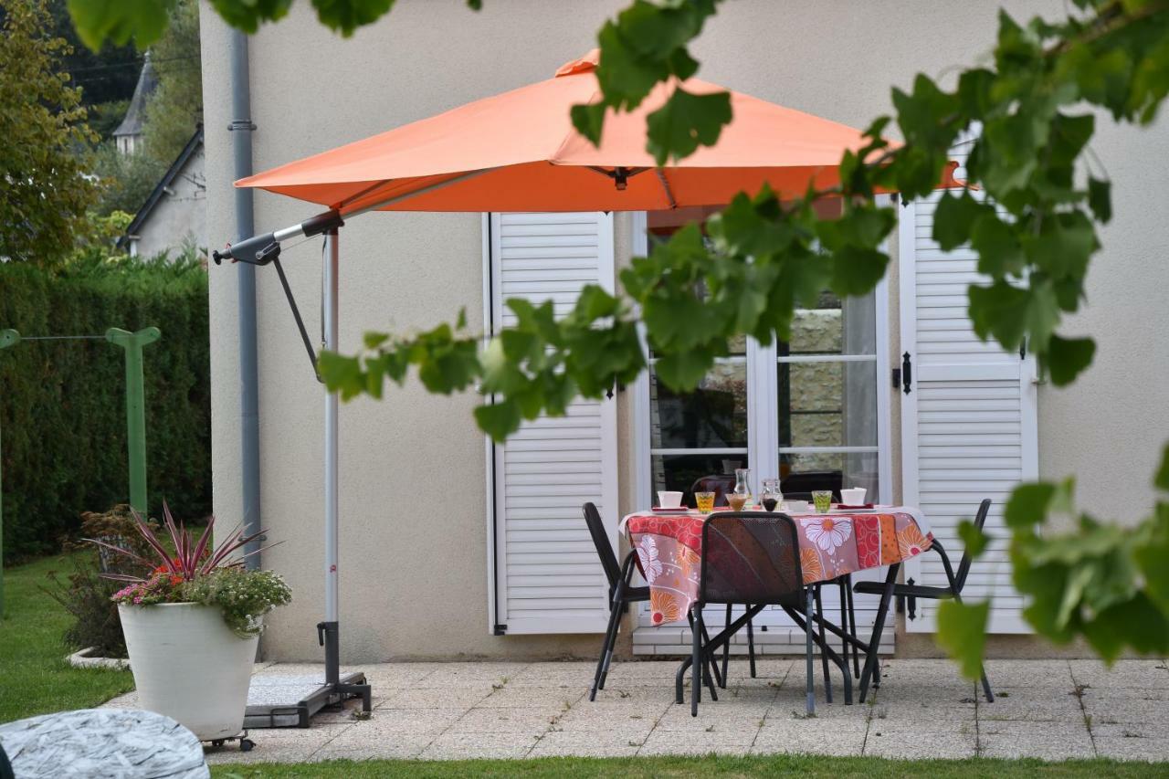 Le Clos Du Vieux Port Véretz Екстериор снимка