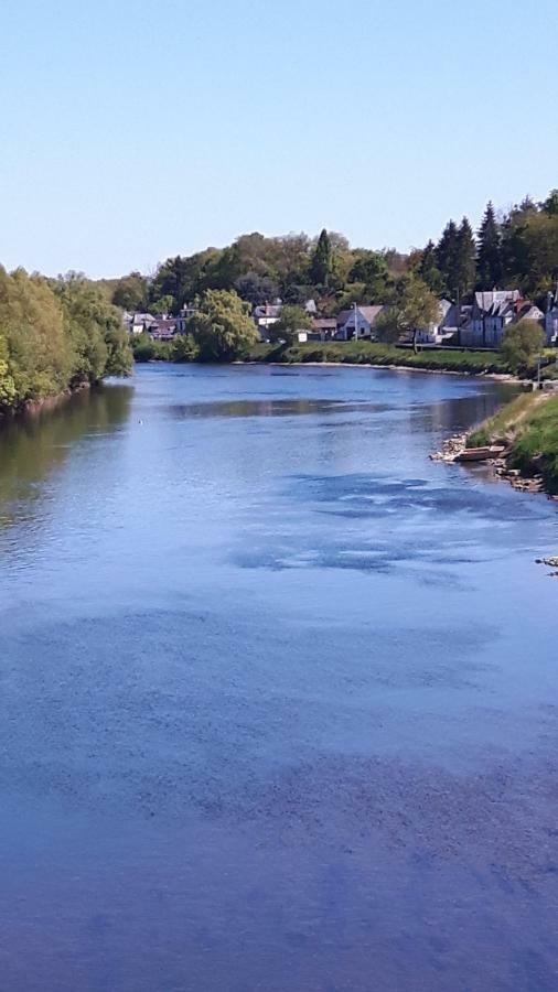 Le Clos Du Vieux Port Véretz Екстериор снимка
